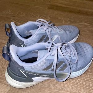 Adidas Response Super Sneaker! Mens size 6.5